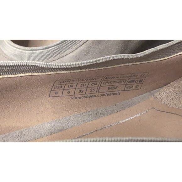 Vionic Natalie block heel gray suede pumps 10 wide - Picture 9 of 9